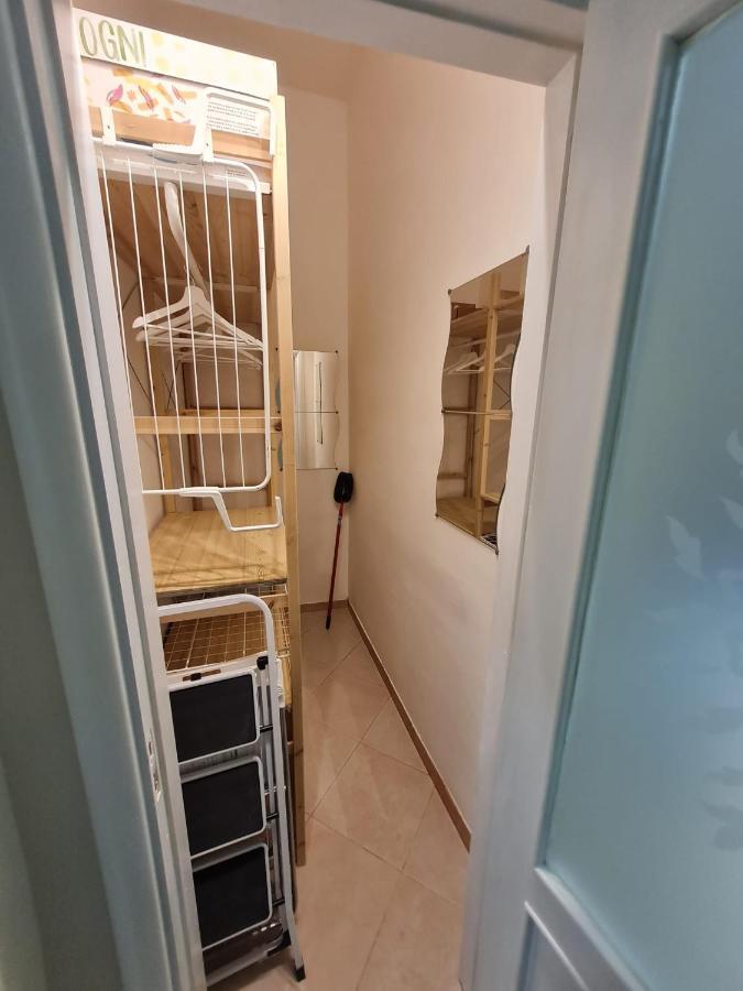 Palizzi'S Home Behind Plebiscite Square Napoli Ngoại thất bức ảnh
